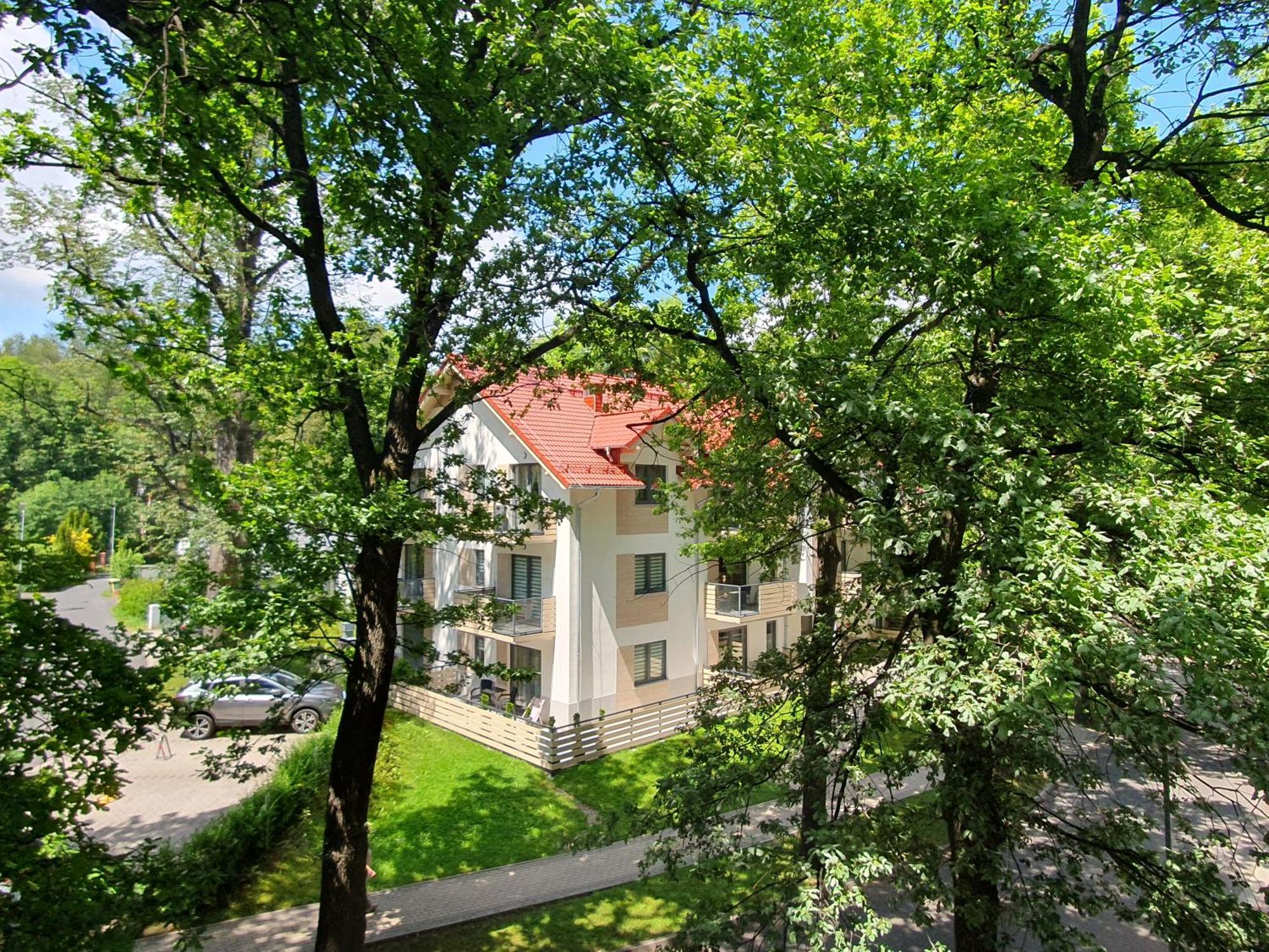 Apartamenty Sun&Fun Rezydencja Pod Debami Nad Lomnica 1B I 2B- Blisko Centrum I Sklepow W Otoczeniu Zieleni Karpacz Exteriér fotografie